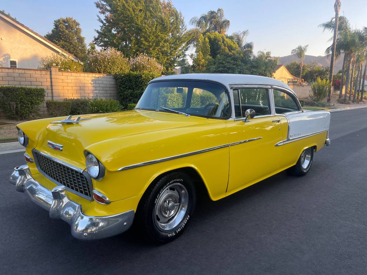 Chevy-belair-1955-yellow