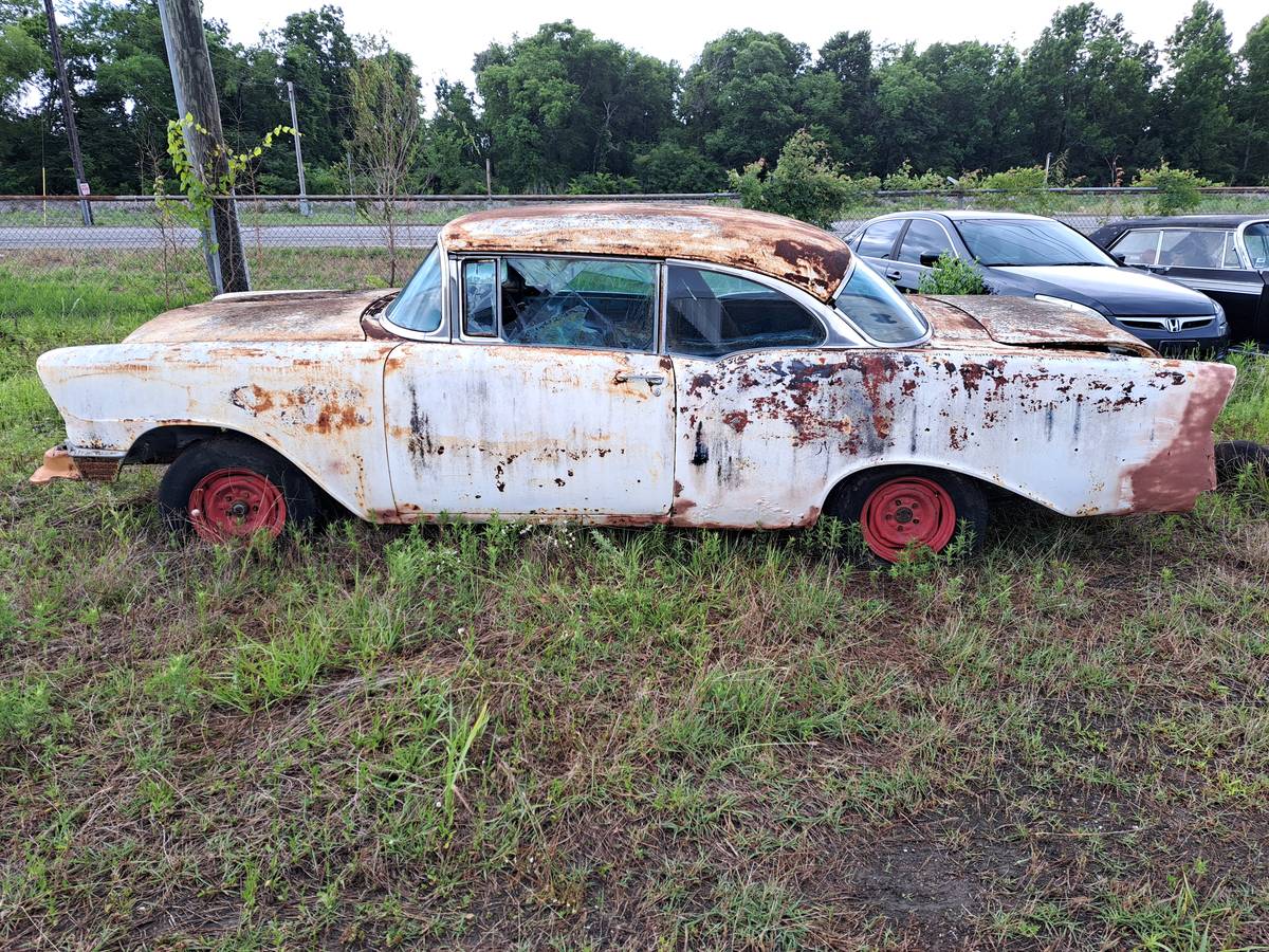 Chevy-belair-1956-18