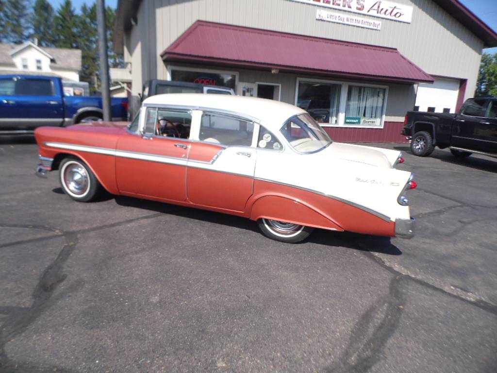 Chevy-belair-1956-orange-2