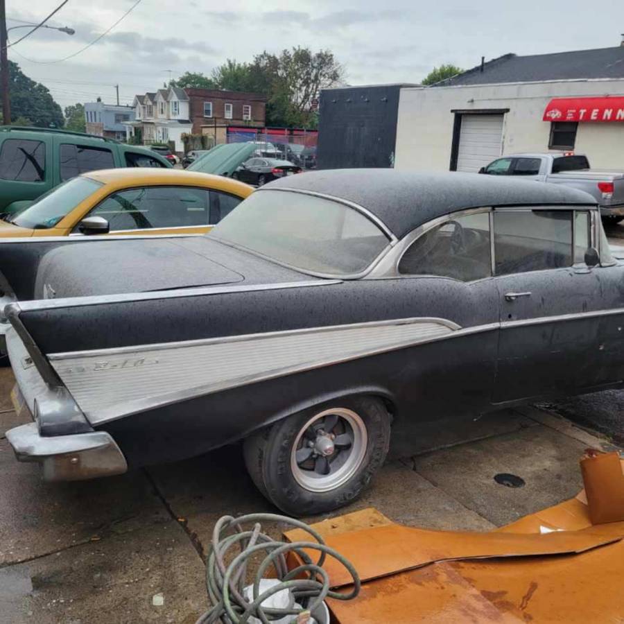 Chevy-belair-1957-black-3