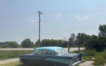 Chevy-belair-1957-blue-10