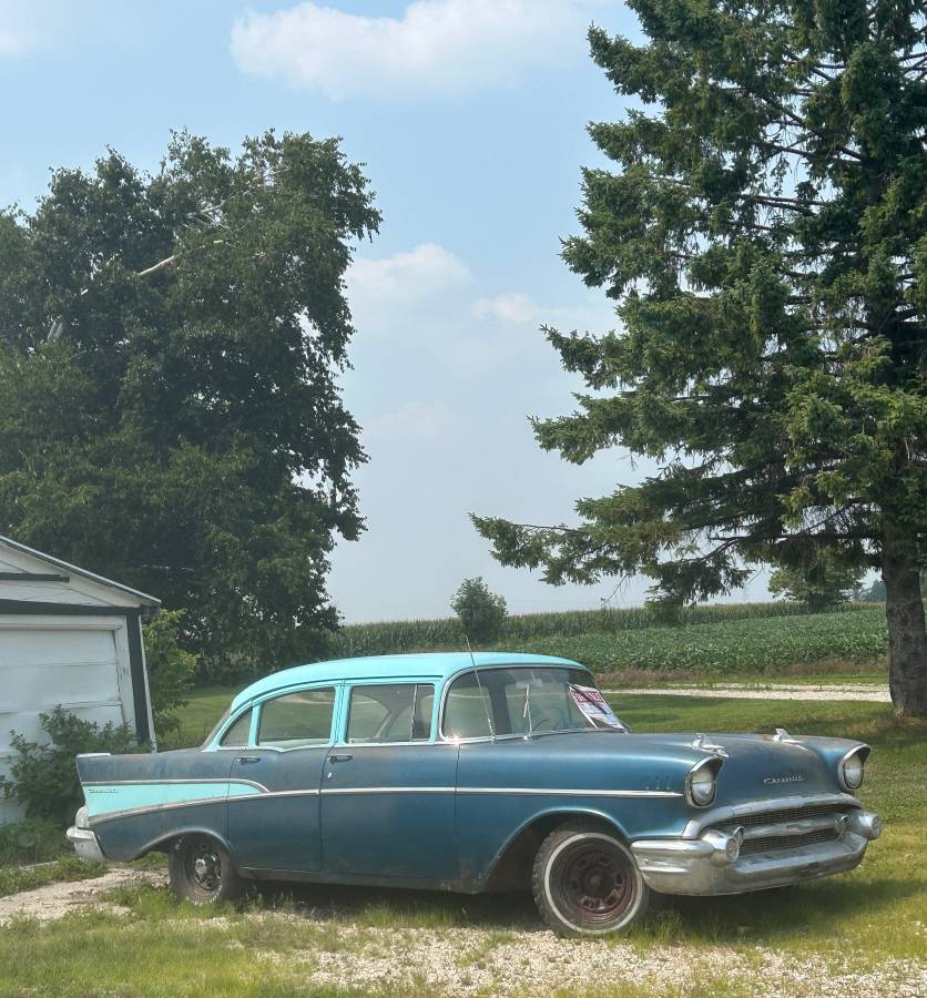 Chevy-belair-1957-blue