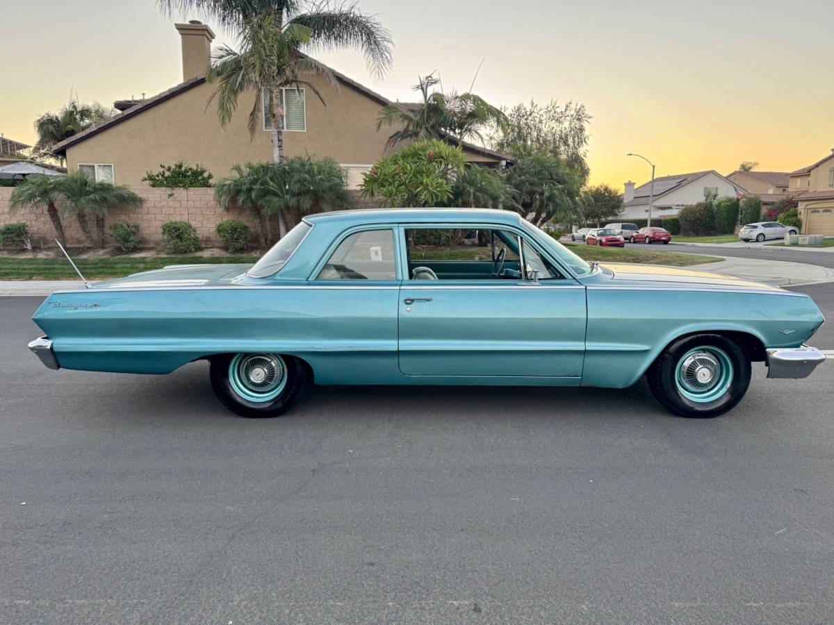 Chevy-biscayne-1963-11