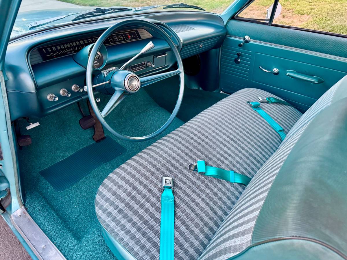 Chevy-biscayne-1963-17