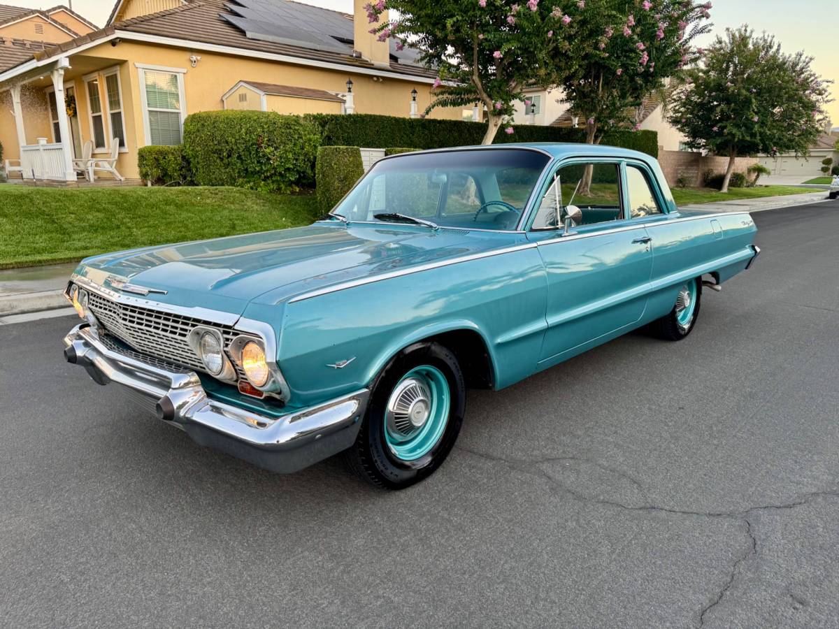 Chevy-biscayne-1963-4