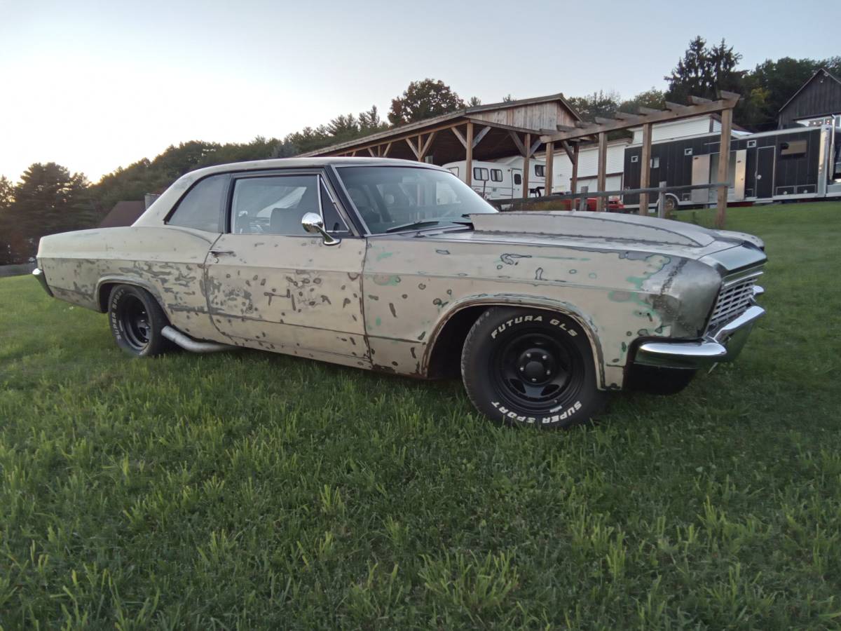 Chevy-biscayne-1966-2