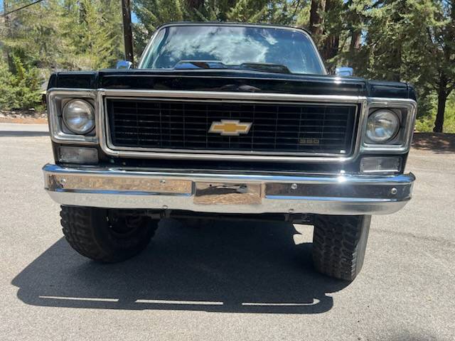 Chevy-blazer-1973-black-2