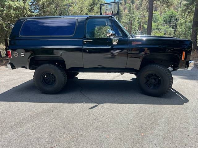 Chevy-blazer-1973-black-4