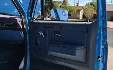 Chevy-blazer-1985-blue-10