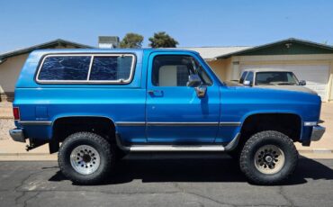 Chevy-blazer-1985-blue-2