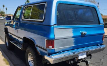 Chevy-blazer-1985-blue-7