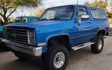 Chevy-blazer-1985-blue-9