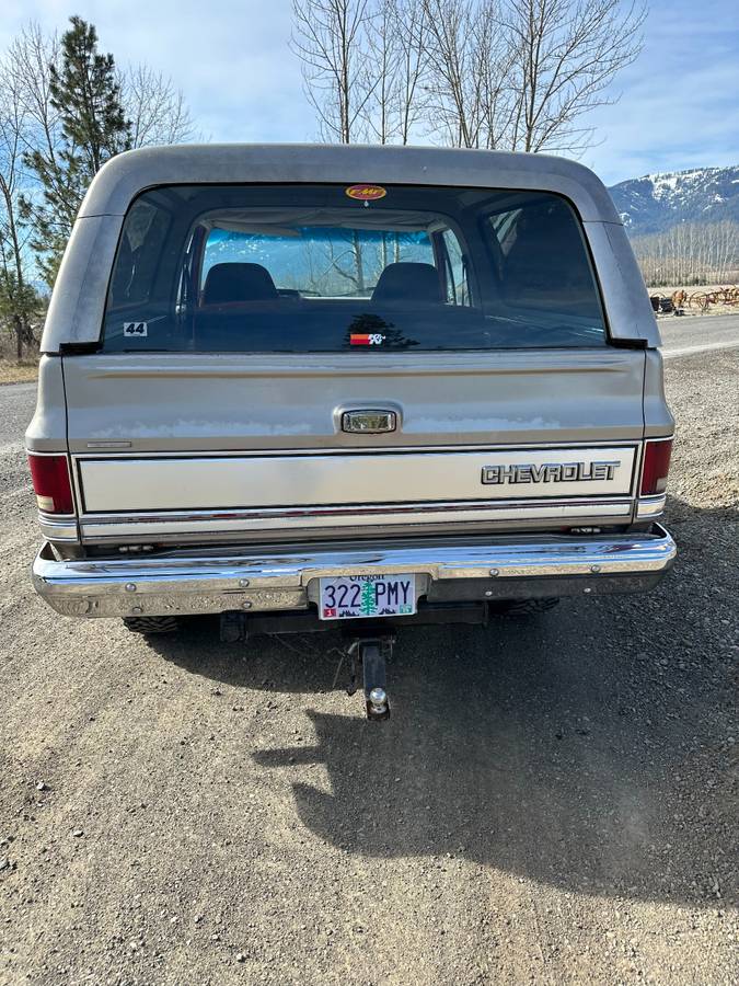 Chevy-blazer-1987-silver-1