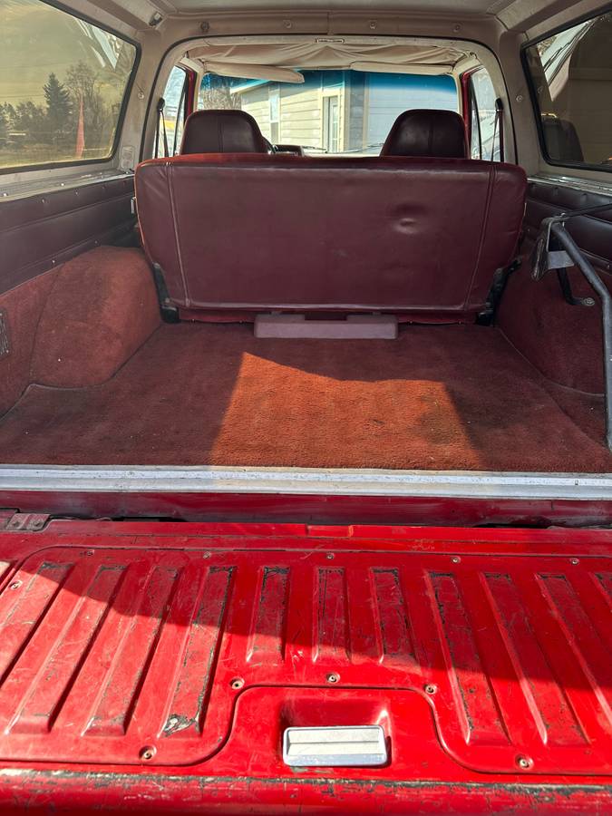 Chevy-blazer-1987-silver-14