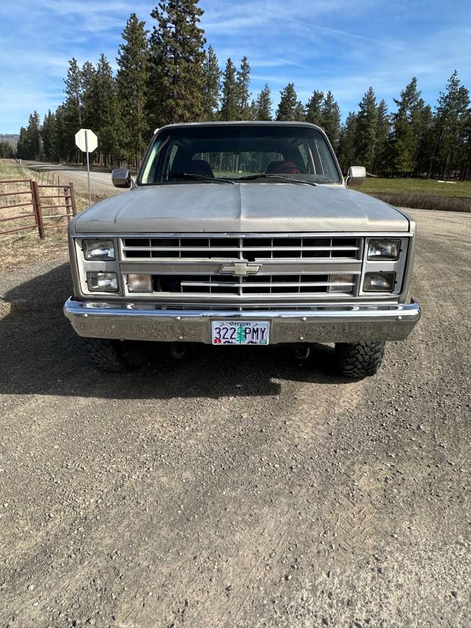 Chevy-blazer-1987-silver-8
