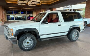 Chevy-blazer-1993-white-1