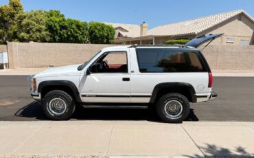 Chevy-blazer-1993-white