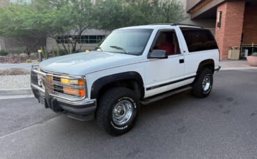 Chevy-blazer-1993-white-4