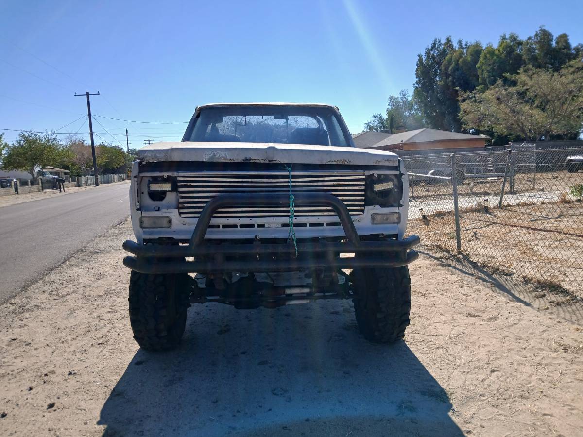 Chevy-blazer-4x4-1976-3
