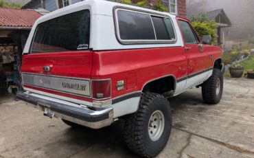 Chevy-blazer-4x4-1985-red-3