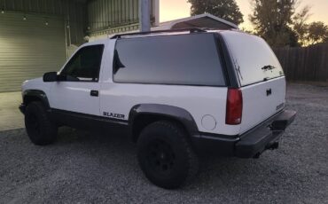 Chevy-blazer-classics-sport-4wd-1500-1994-white-3