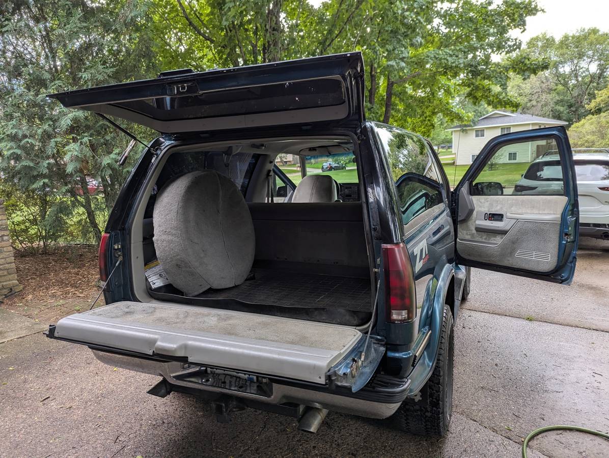 Chevy-blazer-k1500-1994-green-8