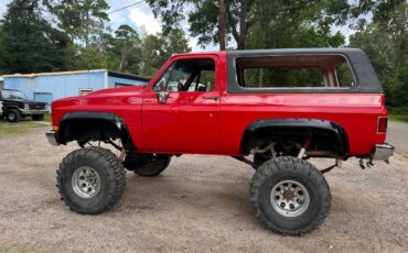 Chevy-blazer-k5-1984-red-11