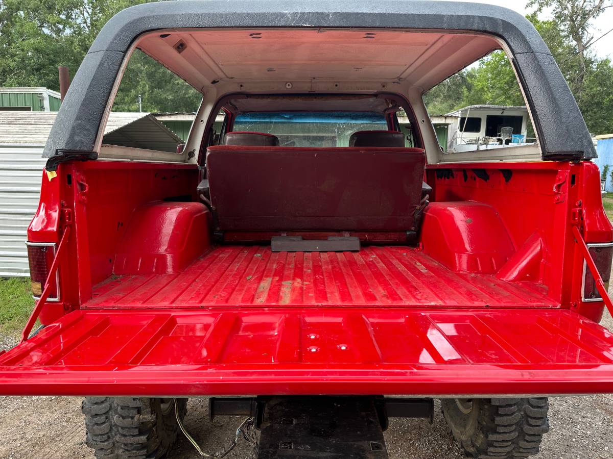 Chevy-blazer-k5-1984-red-3