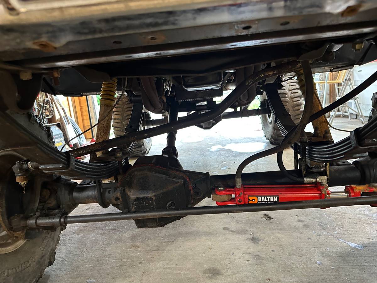 Chevy-blazer-k5-1984-red-6
