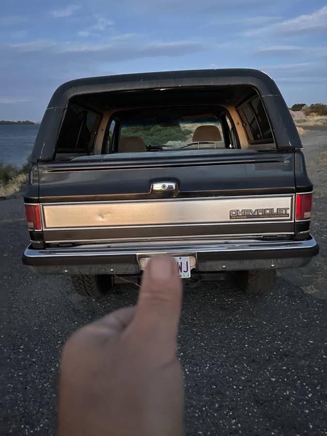 Chevy-blazer-k5-silverado-1989-black-4