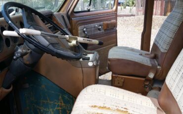 Chevy-bonanza-1979-brown-11