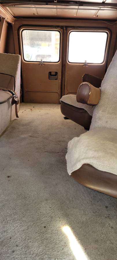 Chevy-bonanza-1979-brown-14