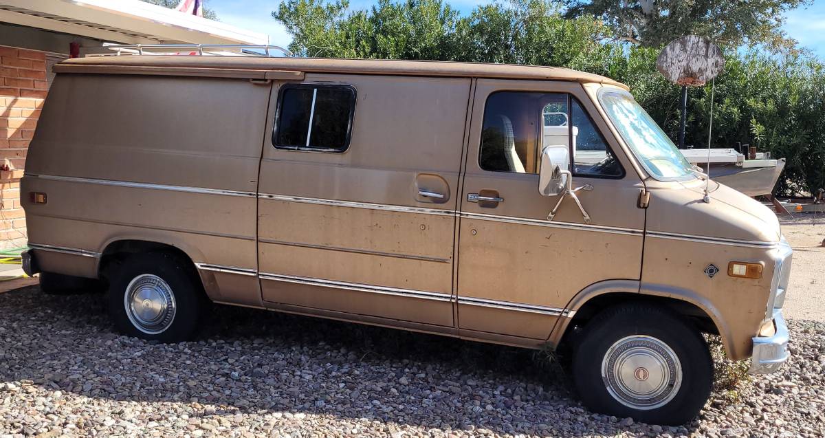 Chevy-bonanza-1979-brown-3