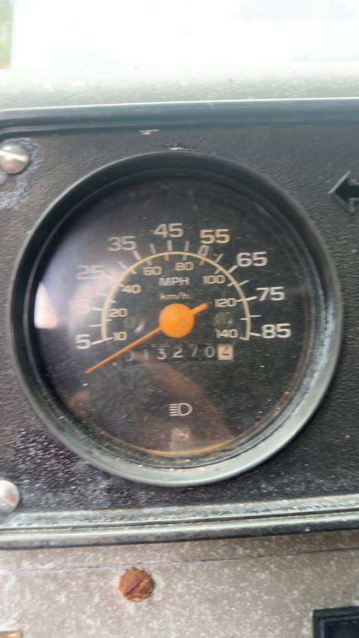 Chevy-box-truck-diesel-1990-white-6