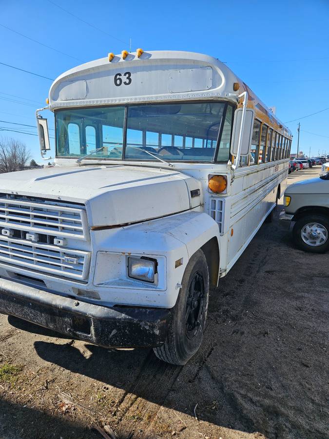 Chevy-bus-1981-1