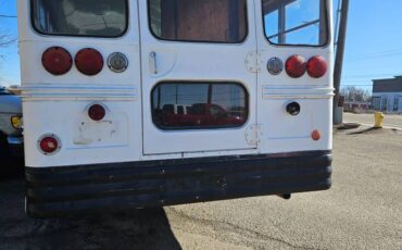 Chevy-bus-1981-4