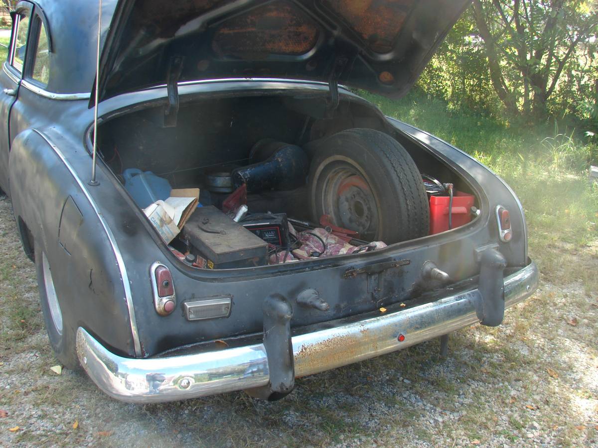 Chevy-business-coupe-1950-black-21