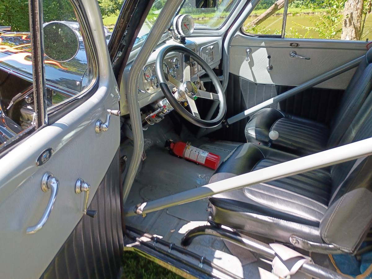 Chevy-business-man-coupe-gasser-1937-9