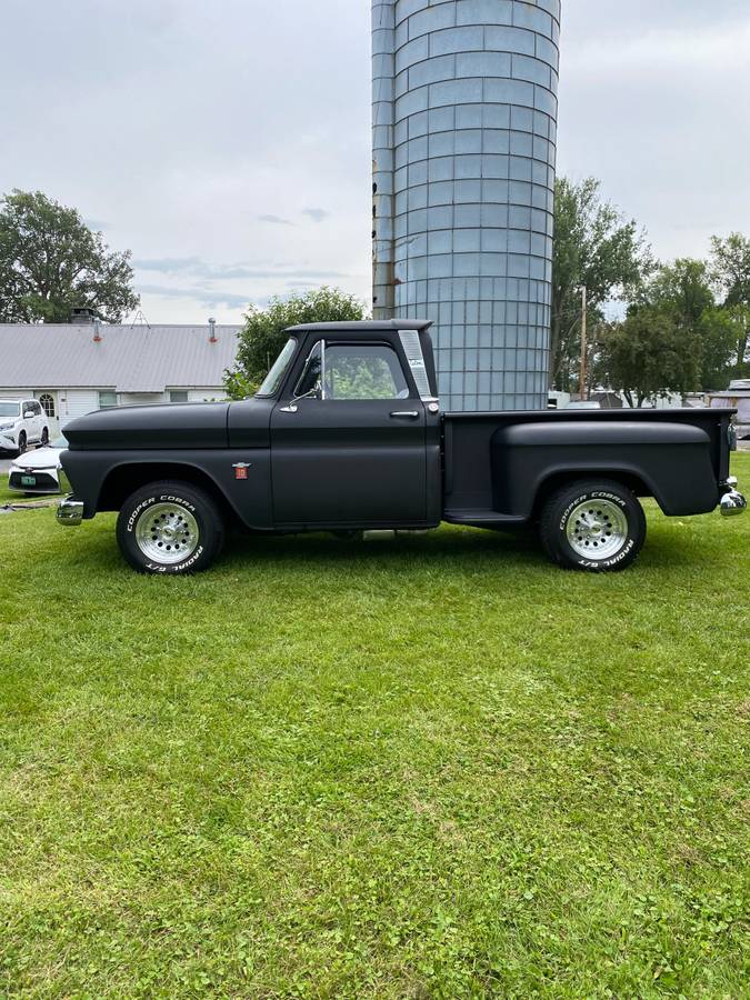 Chevy-c-10-1964-black-4