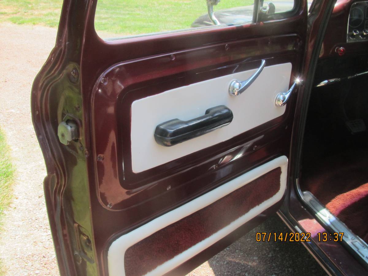 Chevy-c-10-1965-purple-4