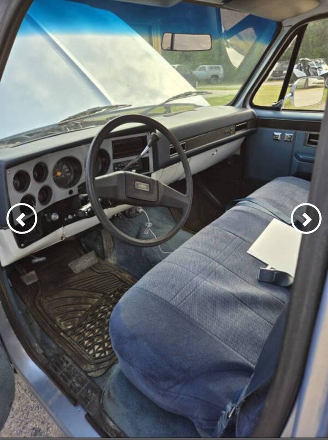 Chevy-c-10-1985-brown-8