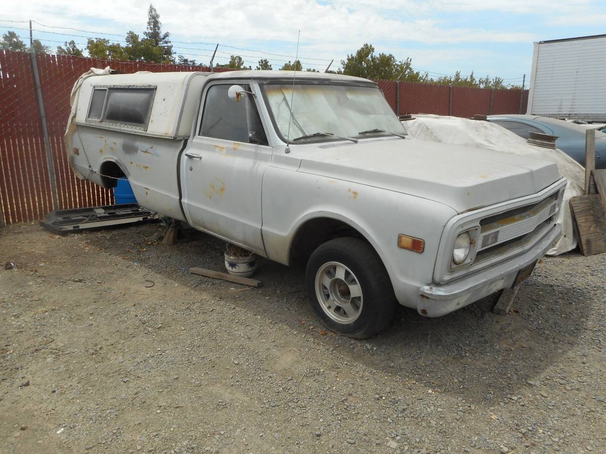 Chevy-c-10-long-bed-1969-grey-8