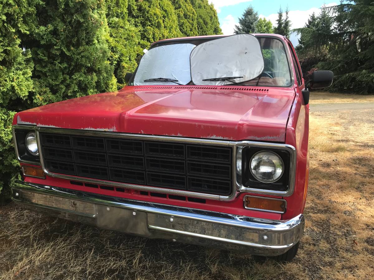 Chevy-c-10-long-bed-1977-red-4