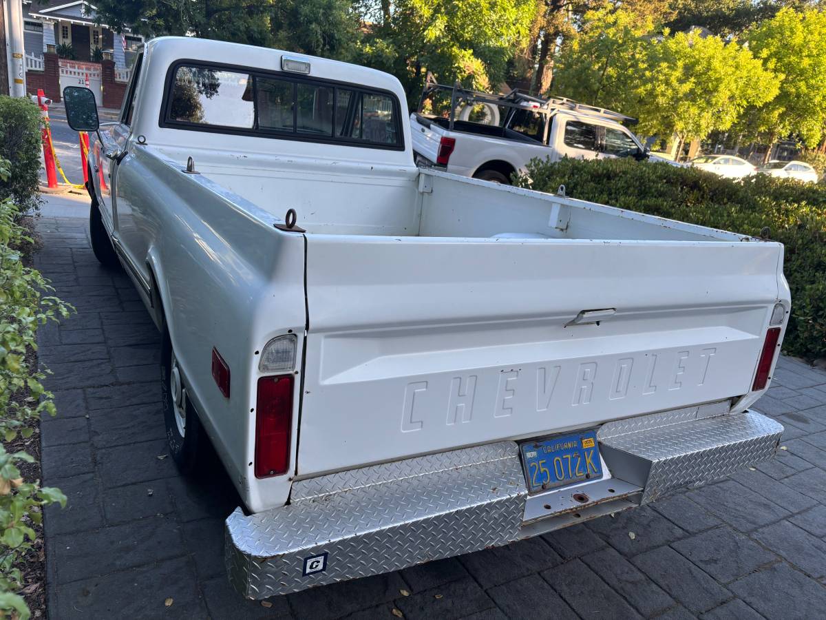 Chevy-c-10-pick-up-long-bed-1972-11
