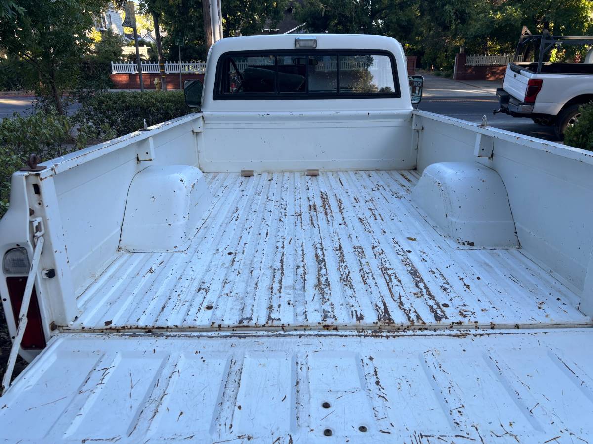 Chevy-c-10-pick-up-long-bed-1972-7