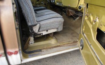 Chevy-c-20-custom-camper-1968-brown-9