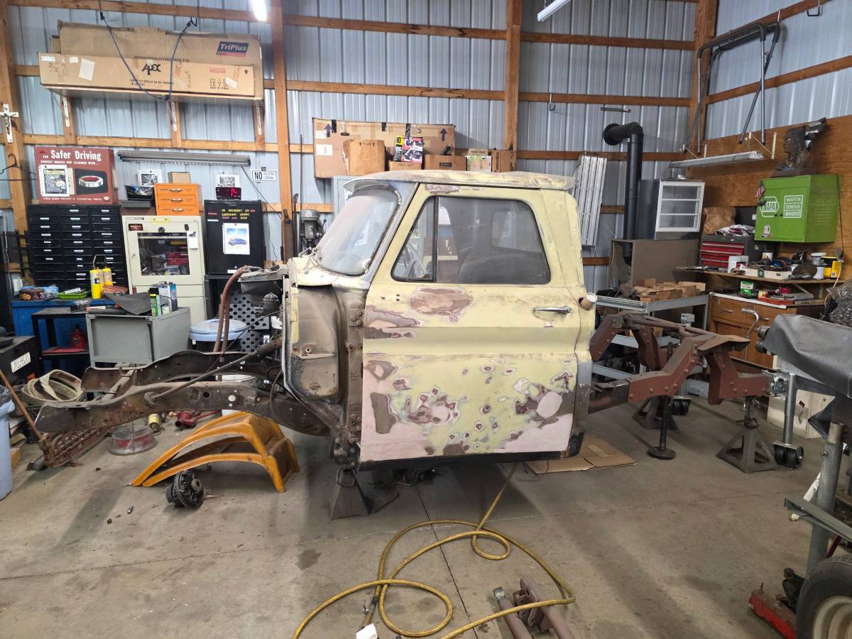 Chevy-c10-1965-1