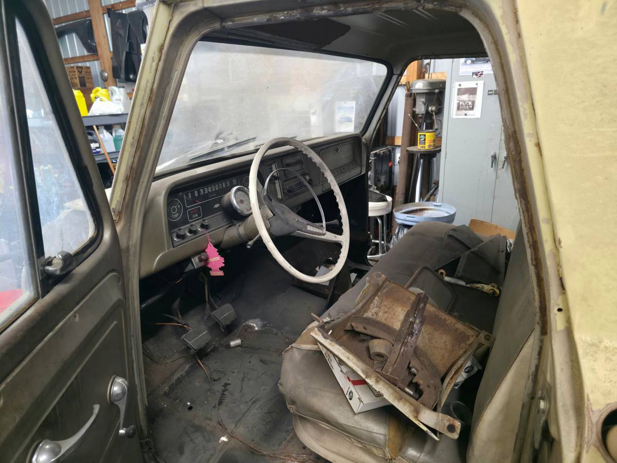 Chevy-c10-1965-13