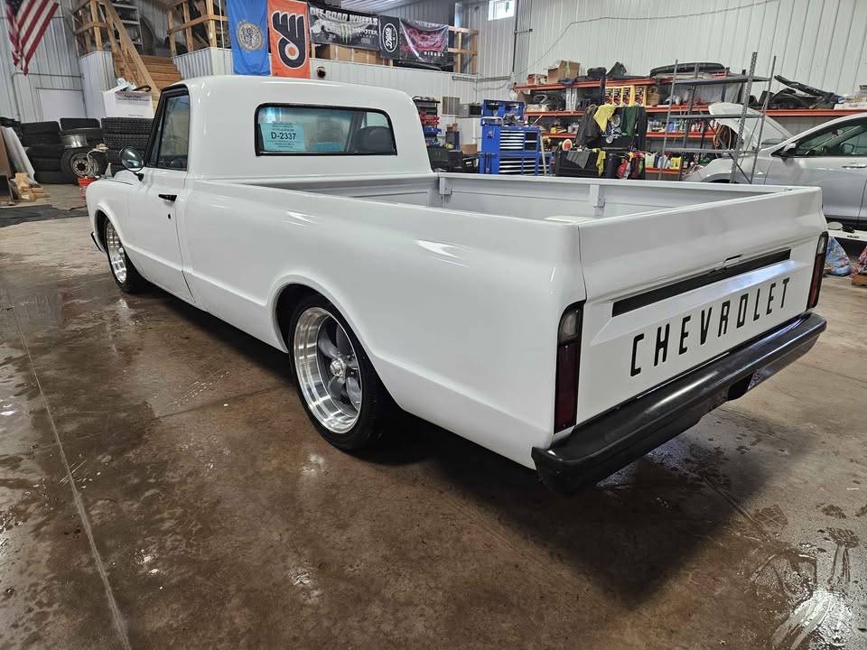 Chevy-c10-1967-8