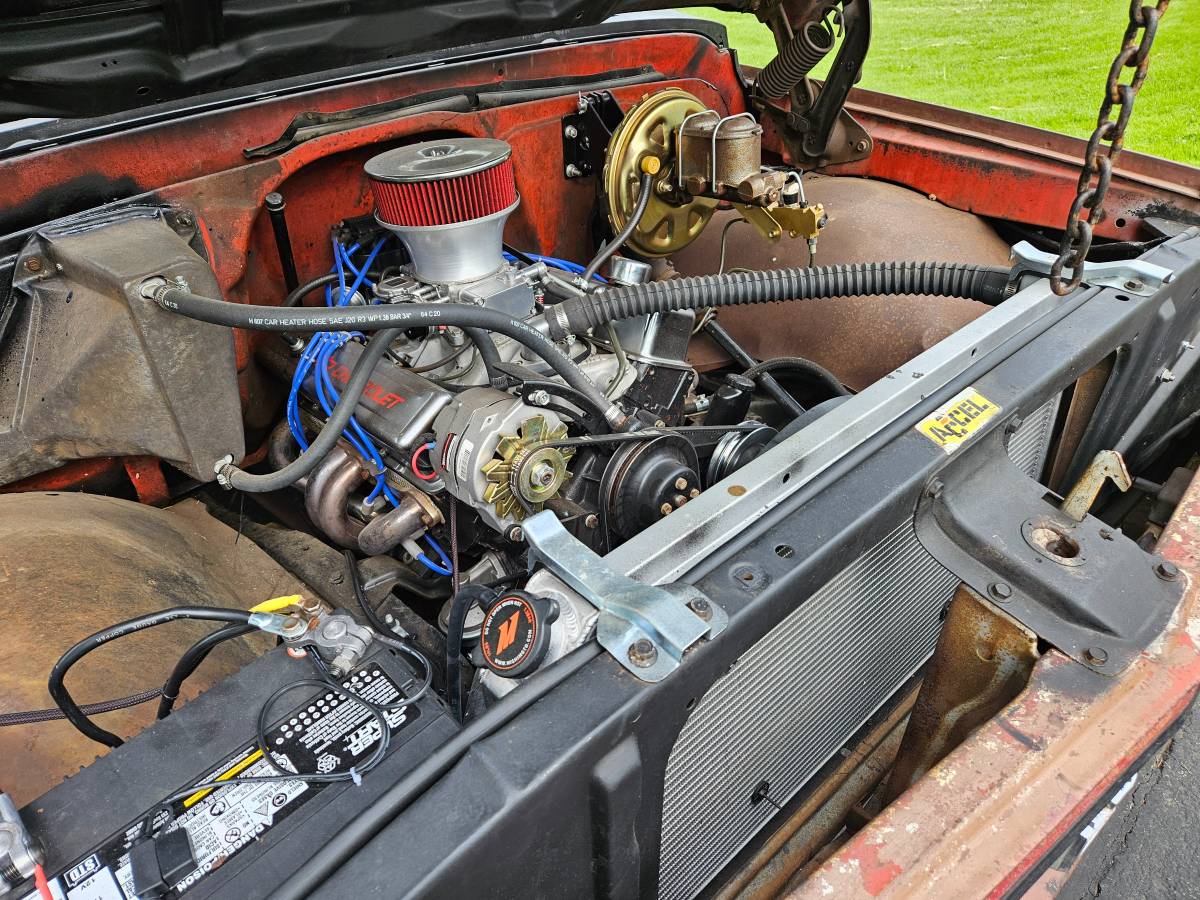 Chevy-c10-1967-custom-1